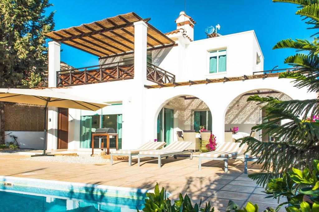 Villa Eva Пейя Экстерьер фото